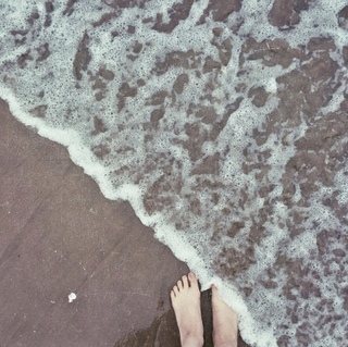 Ivanna Sakhno feet photo 1
