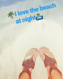 Ivelisse Velez feet photo 3
