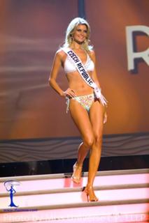Iveta Vítová feet photo 9