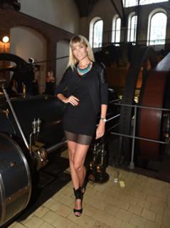 Iveta Vítová feet photo 1
