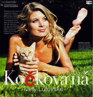 Iveta Vítová feet photo 1