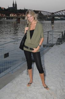 Iveta Vítová feet photo 10