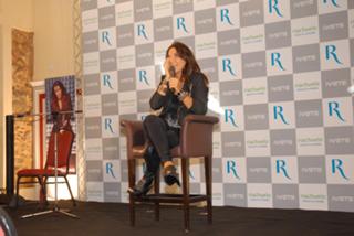Ivete Sangalo feet photo 12