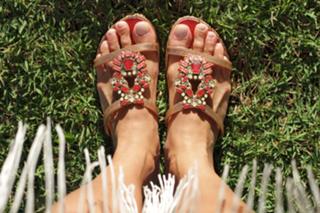 Ivete Sangalo feet photo 11
