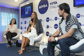 Ivete Sangalo feet photo 19