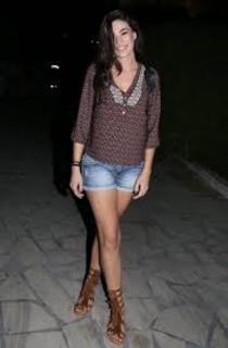 Ivi Adamou feet photo 12
