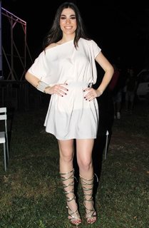 Ivi Adamou feet photo 11