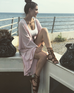 Ivi Adamou feet photo 5