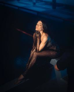Ivi Adamou feet photo 13