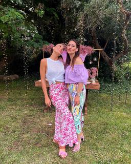Ivi Adamou feet photo 17