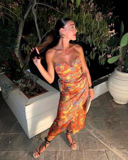 Ivi Adamou feet photo 8