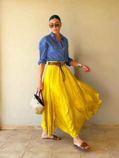 Ivi Adamou feet photo 4