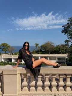 Ivi Adamou feet photo 4
