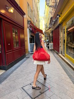 Ivi Adamou feet photo 1