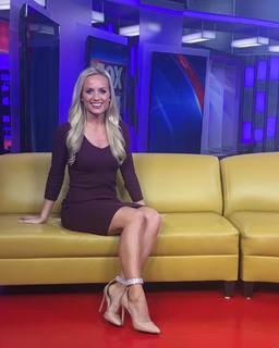 Ivory Hecker feet photo 12