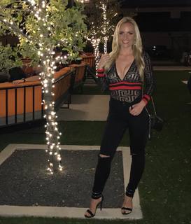 Ivory Hecker feet photo 9