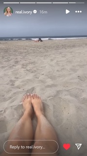 Ivory Hecker feet photo 16
