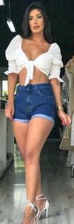 Ivy Moraes feet photo 2