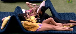 Ivy Moraes feet photo 6