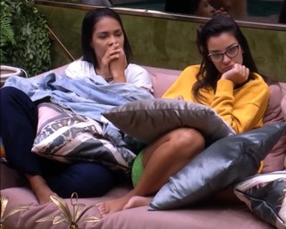 Ivy Moraes feet photo 15