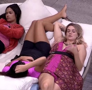 Ivy Moraes feet photo 15