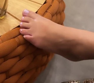 Ivy Moraes feet photo 14