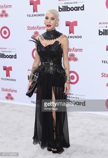 Ivy Queen feet photo 18