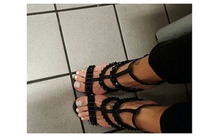 Ivy Queen feet photo 19