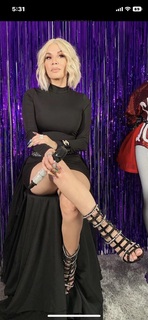 Ivy Queen feet photo 2