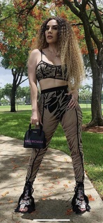 Ivy Queen feet photo 9
