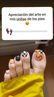 Ivy Queen feet photo 17