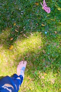 Ivy Queen feet photo 19