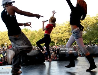Ivy Queen feet photo 8