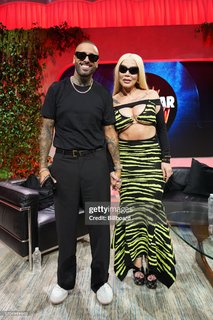 Ivy Queen feet photo 8
