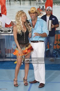 Ivy Queen feet photo 14