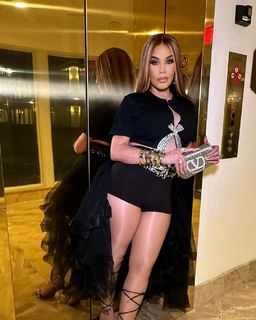 Ivy Queen feet photo 9