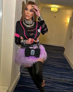 Ivy Queen feet photo 8