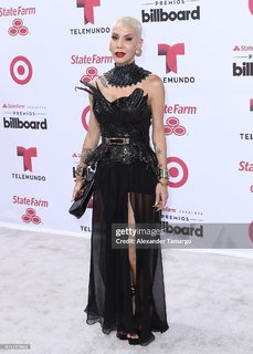 Ivy Queen feet photo 14