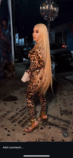 Ivy Queen feet photo 9
