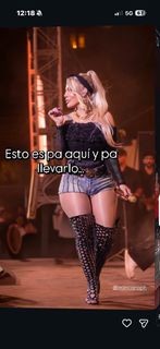 Ivy Queen feet photo 9