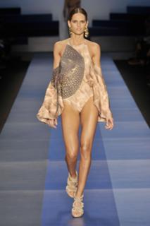 Izabel Goulart feet photo thumbnail