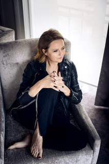 Izabela Kuna feet photo 4