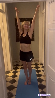 Izabela Kuna feet photo 4