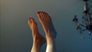 Izabela Kuna feet photo 3