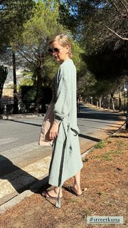 Izabela Kuna feet photo 10
