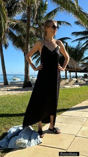 Izabela Kuna feet photo 7