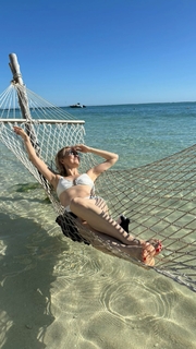 Izabela Kuna feet photo 1