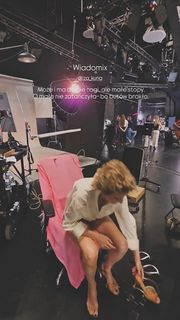 Izabela Kuna feet photo 9