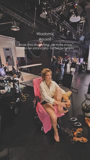 Izabela Kuna feet photo 2