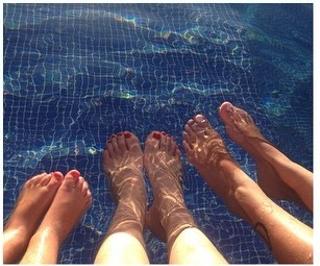 Izabella Camargo feet photo 5